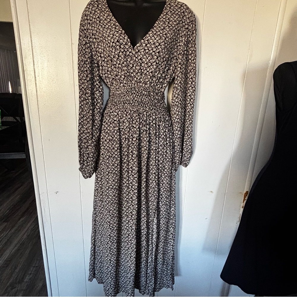 GAP  Long Sleeve V-Neck Brown and Cream Dress BOHO NWOT
